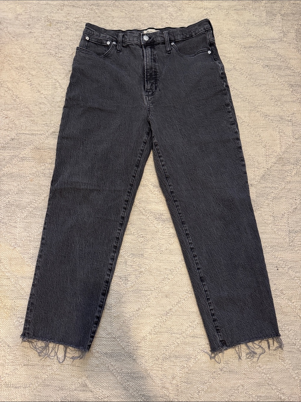 Madewell Black Straight-Leg Jeans with Frayed Hem. Size 31.